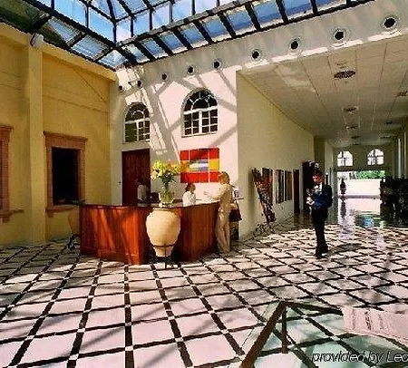 Palmera Plaza