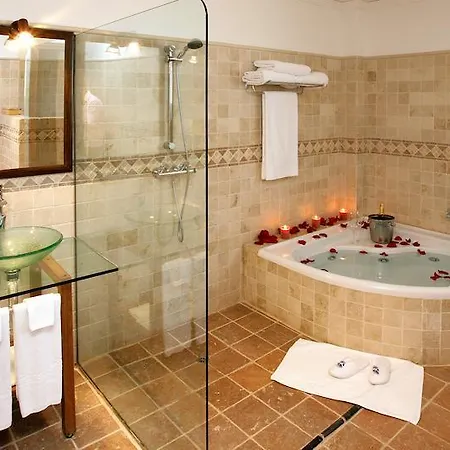 Palmera Plaza Hotell 5*