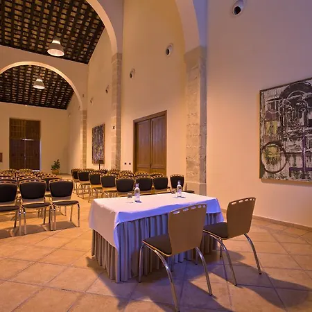 Palmera Plaza Hotell