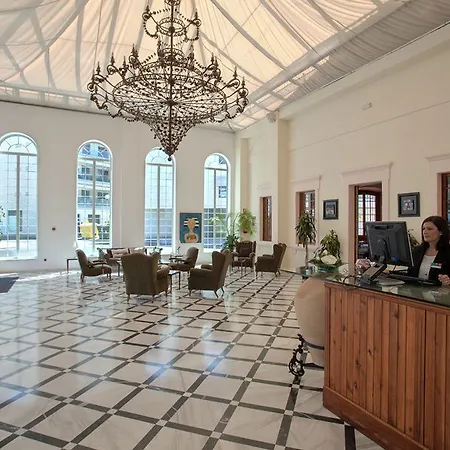 Hotell Palmera Plaza 5*